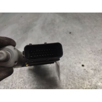 Recambio de motor elevalunas delantero derecho para volkswagen passat berlina (3b3) referencia OEM IAM 0130821694  105415301