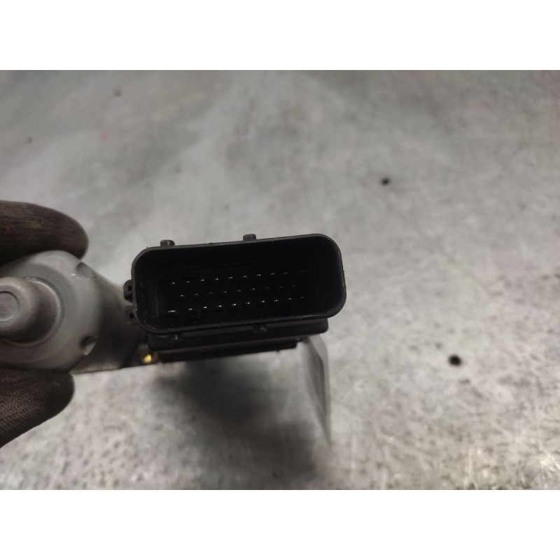 Recambio de motor elevalunas delantero derecho para volkswagen passat berlina (3b3) referencia OEM IAM 0130821694  105415301 3