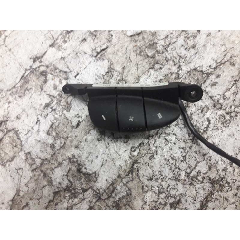 Recambio de mando volante para ford focus berlina (cak) ghia referencia OEM IAM 98AB9E740AD 3