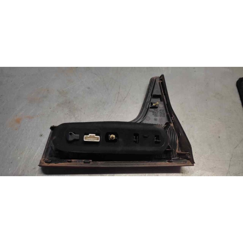 Recambio de piloto trasero derecho interior para citroën c5 berlina 1.6 16v hdi fap referencia OEM IAM 9650115980 4 PINS 2