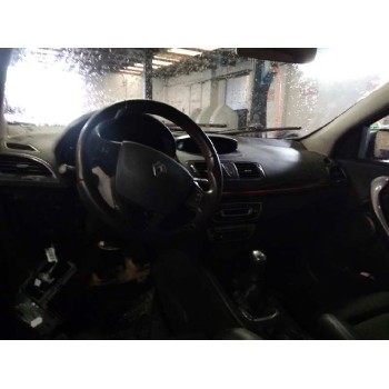 renault megane iii berlina 5 p del año 2013