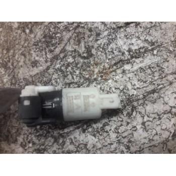 Recambio de bomba limpia para renault megane ii berlina 5p authentique referencia OEM IAM 8200067015 2 PINS 