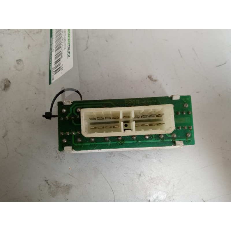 Recambio de cuadro instrumentos para iveco eurocargo 5.9 diesel referencia OEM IAM 98474380 - Blanco 3