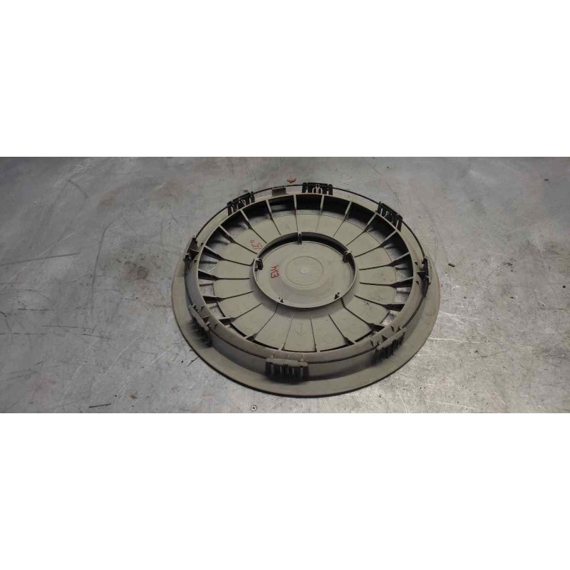 Recambio de tapacubos para bmw serie 5 berlina (e34) 1.8 cat referencia OEM IAM 36131181532 2