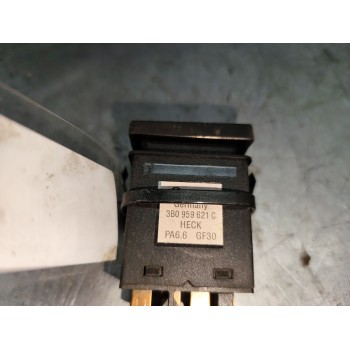 Recambio de boton antivaho para volkswagen passat berlina (3b2) comfortline referencia OEM IAM 3B0959621C  