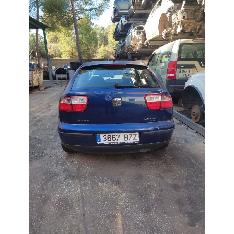 SEAT LEON (1M1)