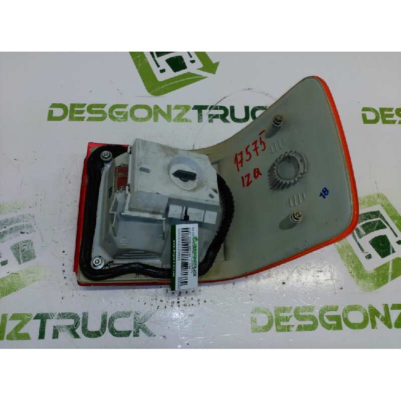 Recambio de piloto trasero izquierdo para audi 80/90 (893) 80 referencia OEM IAM 893945217 - Verde 2