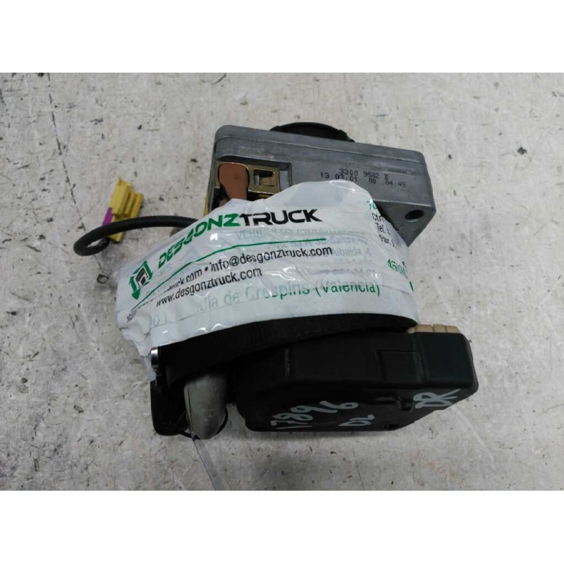 Recambio de cinturon seguridad delantero derecho para volkswagen golf iv berlina (1j1) básico referencia OEM IAM 1J4857706AAFKZ - Blanco 2