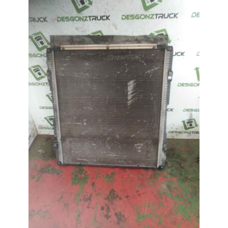 Recambio de radiador agua para scania serie p/g/r (c-clase) referencia OEM IAM 1769997 U28857002 104 , 5CM ALTO/86CM LARO - Blanco