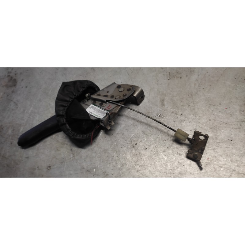 Recambio de palanca freno de mano para ford fiesta berlina básico referencia OEM IAM - Blanco 2