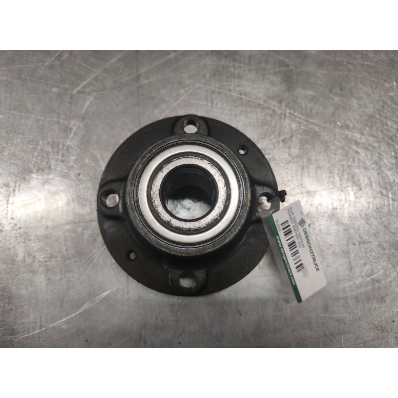 Recambio de buje trasero derecho para peugeot partner (s2) combi pro referencia OEM IAM   