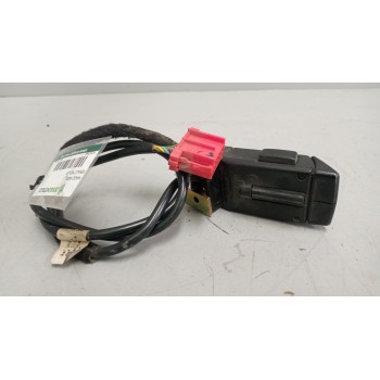 Recambio de mando radio para renault midlum referencia OEM IAM 5010271974  