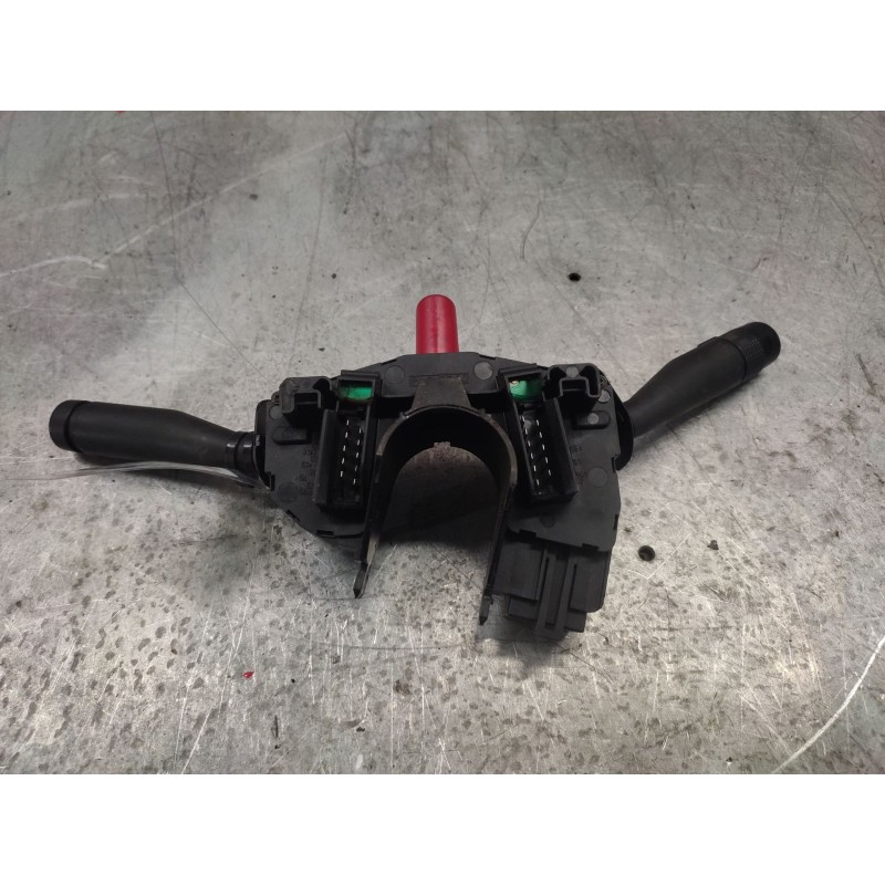 Recambio de mando multifuncion para ford fiesta berlina básico referencia OEM IAM XS6T11K665CA - Rojo 2