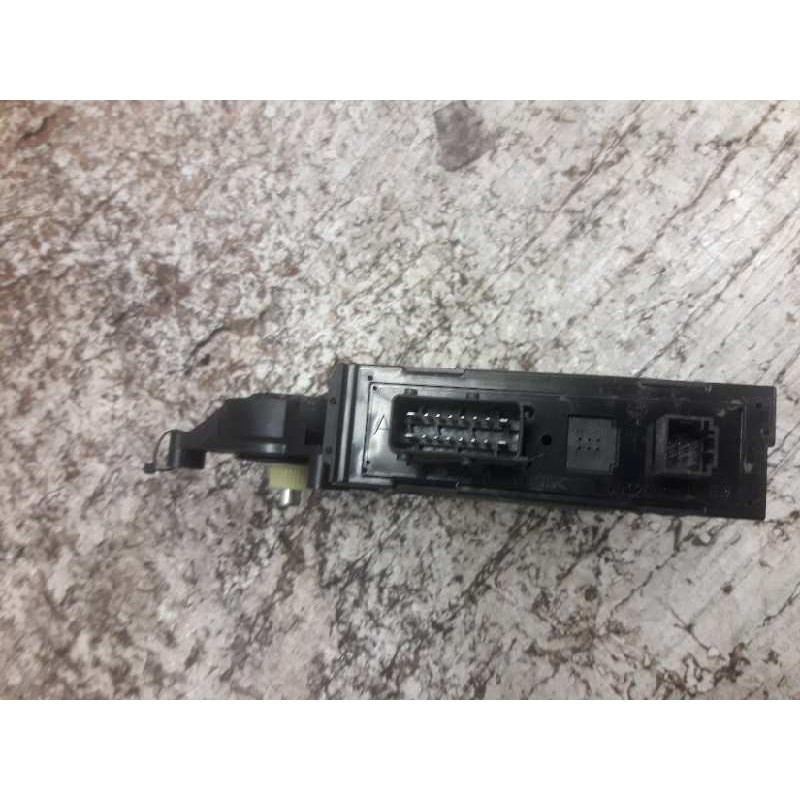 Recambio de motor elevalunas delantero derecho para peugeot 307 (s1) xs referencia OEM IAM 0130821766 9634457480 990829101 3