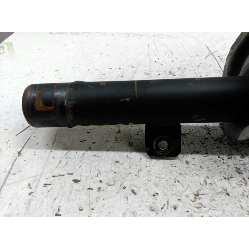 Recambio de amortiguador delantero derecho para peugeot partner (s2) combi pro referencia OEM IAM - Blanco 2