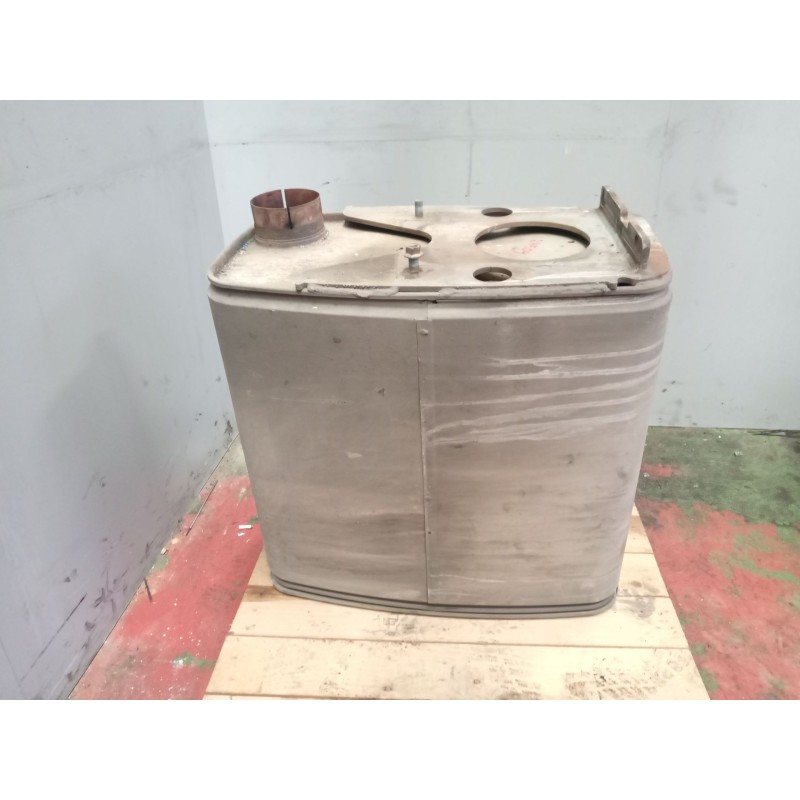 Recambio de silenciador trasero para man tg - a 26.480 12.8 diesel (d 2876 lf 12) referencia OEM IAM 81151010346 - Rojo
