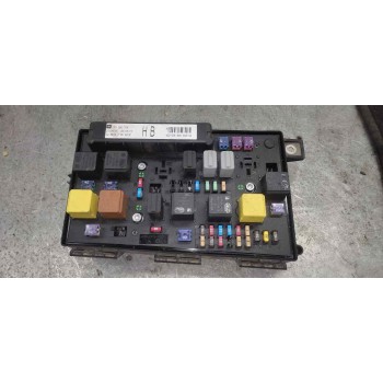 CAJA RELES / FUSIBLES 13206754 5DK00866838 