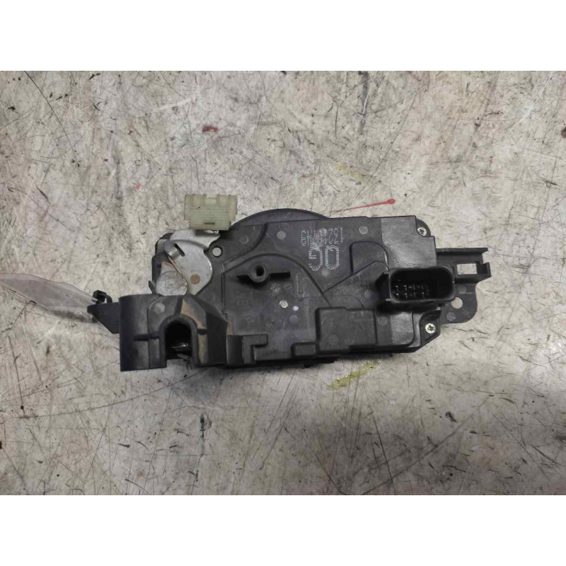 Recambio de cerradura puerta delantera derecha para opel astra gtc cosmo referencia OEM IAM 13210749 3 PUERTAS - Negro 2
