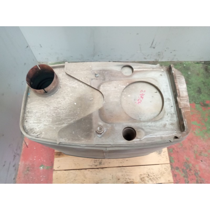 Recambio de silenciador trasero para man tg - a 26.480 12.8 diesel (d 2876 lf 12) referencia OEM IAM 81151010346 - Rojo 2