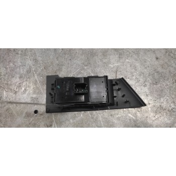 Recambio de mando elevalunas delantero izquierdo para opel astra j lim. excellence referencia OEM IAM 13305011 8 PINS 