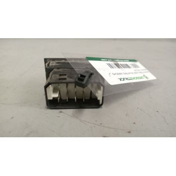 Recambio de mando elevalunas delantero derecho para renault midlum referencia OEM IAM   
