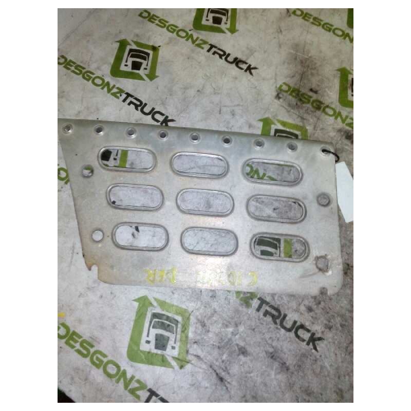 Recambio de huella peldaño para volvo trucks fh 12 fh 12.460 (460cv) referencia OEM IAM 20360788 PARTE IZQUIERDA 