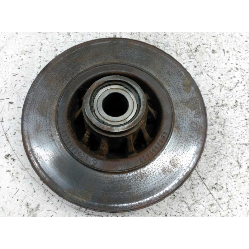 Recambio de buje trasero izquierdo para nissan primastar (x83) avantour 7 asientos distancia entre ejes corta 2,84t referencia O - Blanco 3