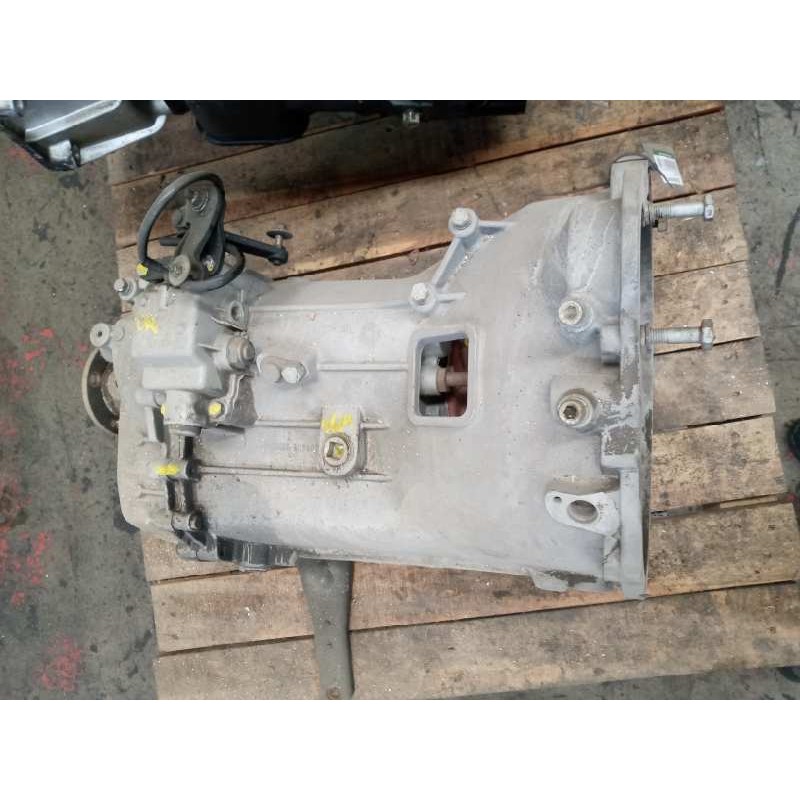 Recambio de caja cambios para nissan trucks cabstar 35.13 (131cv) referencia OEM IAM 321019X50A 321319X50A 321019X50A