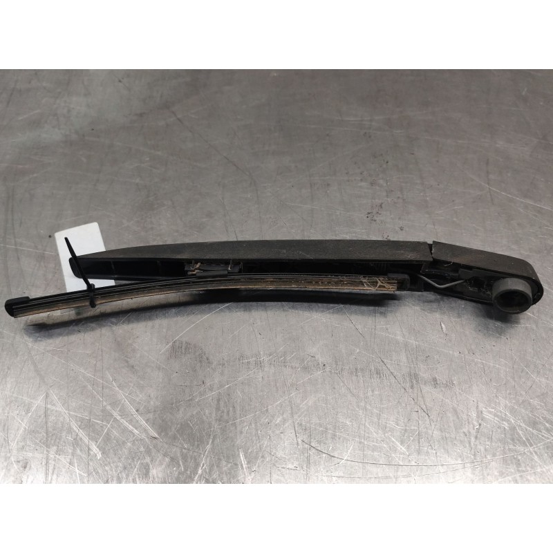 Recambio de brazo limpia trasero para renault clio iv (bh_) 0.9 tce 90 referencia OEM IAM   