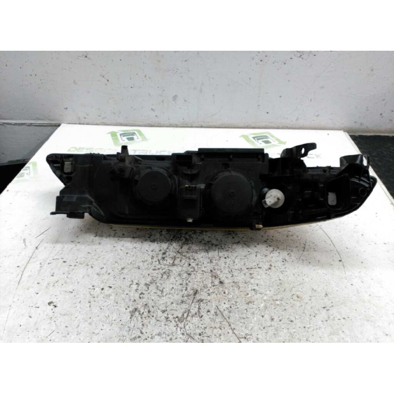 Recambio de faro izquierdo para renault laguna ii grandtour (kg0) referencia OEM IAM 8200002845 2
