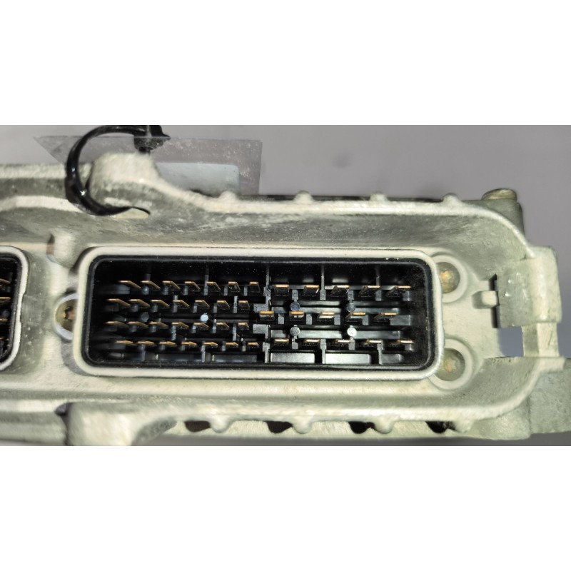Recambio de centralita motor edc para renault hr .18/26 premium 01 referencia OEM IAM 5010550351 0281010966 - Blanco 3