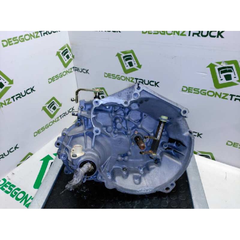 Recambio de caja cambios para peugeot 205 berlina 1.1 mito referencia OEM IAM - Blanco 3