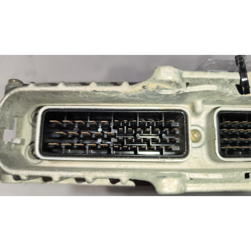 Recambio de centralita motor edc para renault hr .18/26 premium 01 referencia OEM IAM 5010550351 0281010966 - Blanco 4