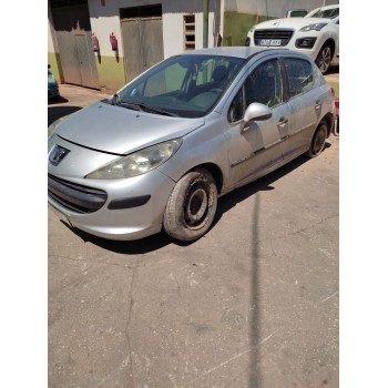 peugeot 207 del año 2009