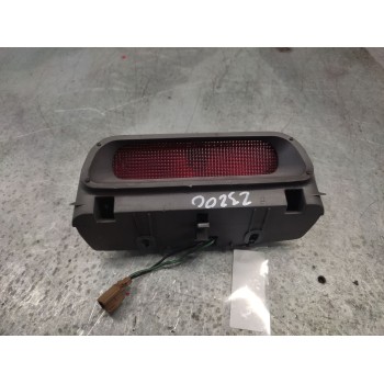 Recambio de luz central de freno para nissan almera (n15) gx referencia OEM IAM   