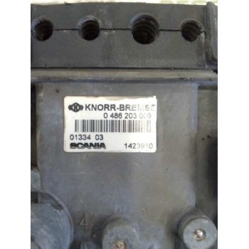 Recambio de valvula aire para scania trucks serie 4 124 l/420 (420cv) referencia OEM IAM 0486203009 1423910 01334 03
