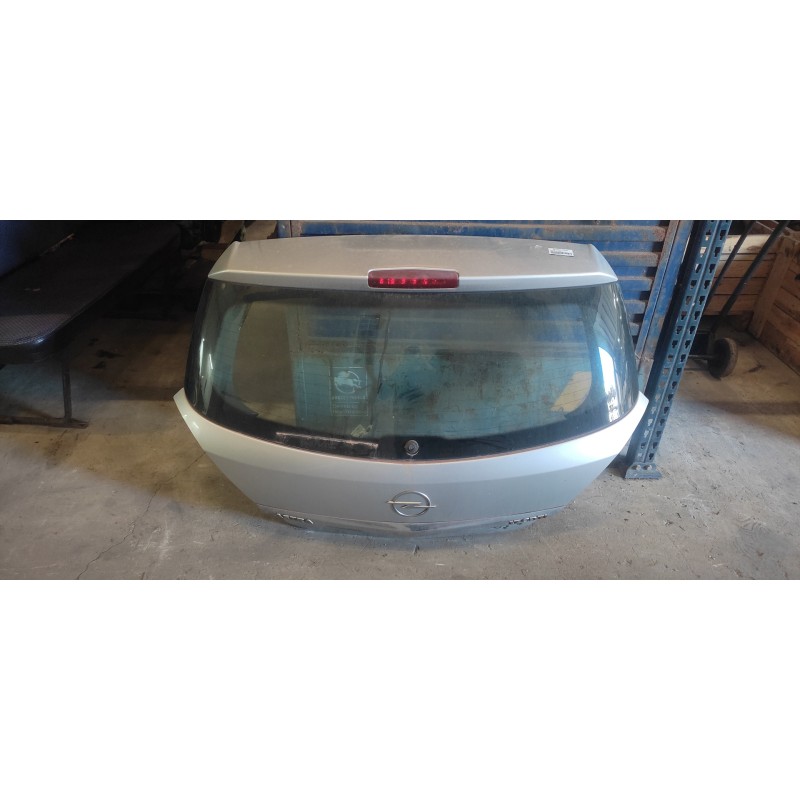 Recambio de porton trasero para opel astra h berlina cosmo referencia OEM IAM 2