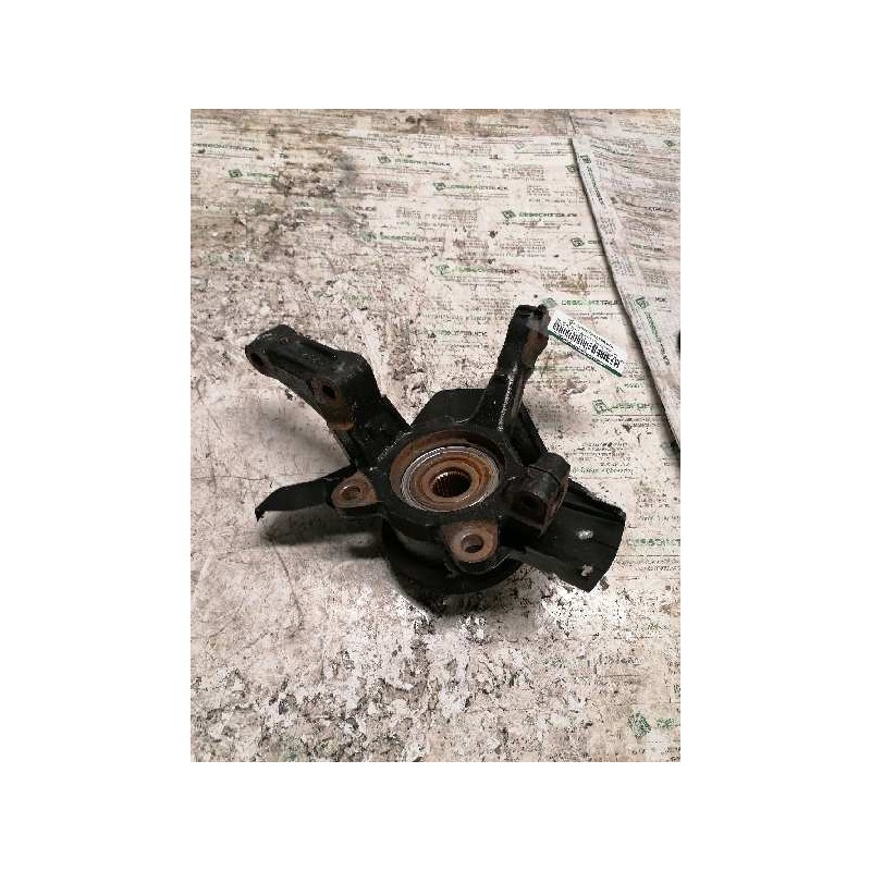 Recambio de mangueta delantera derecha para peugeot expert kombi confort acristaldo (5 asientos) referencia OEM IAM - Blanco 2