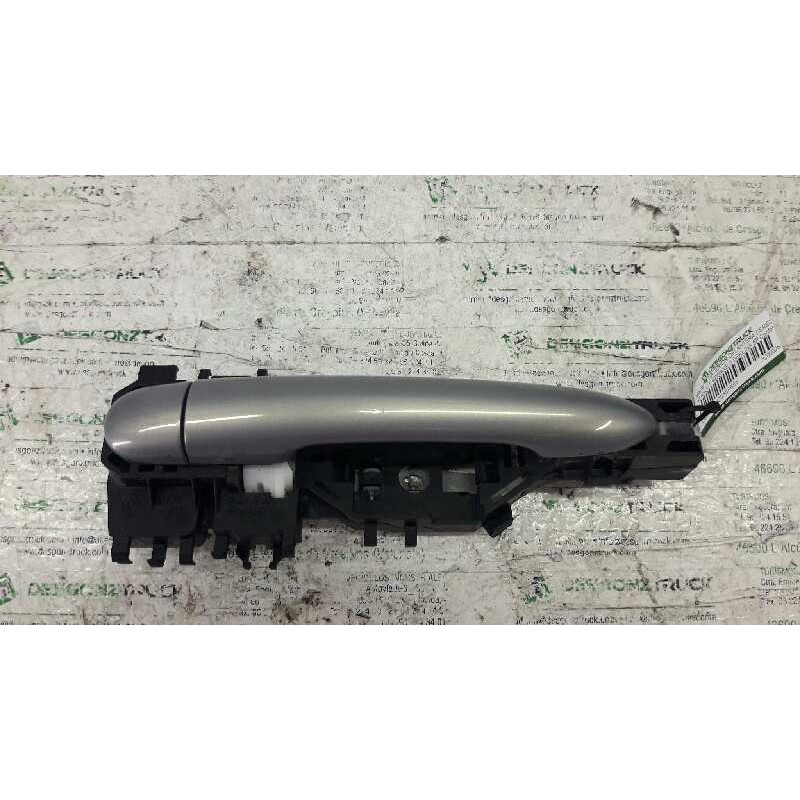 Recambio de maneta exterior delantera derecha para renault megane ii berlina 5p confort authentique referencia OEM IAM 820002846 - Gris