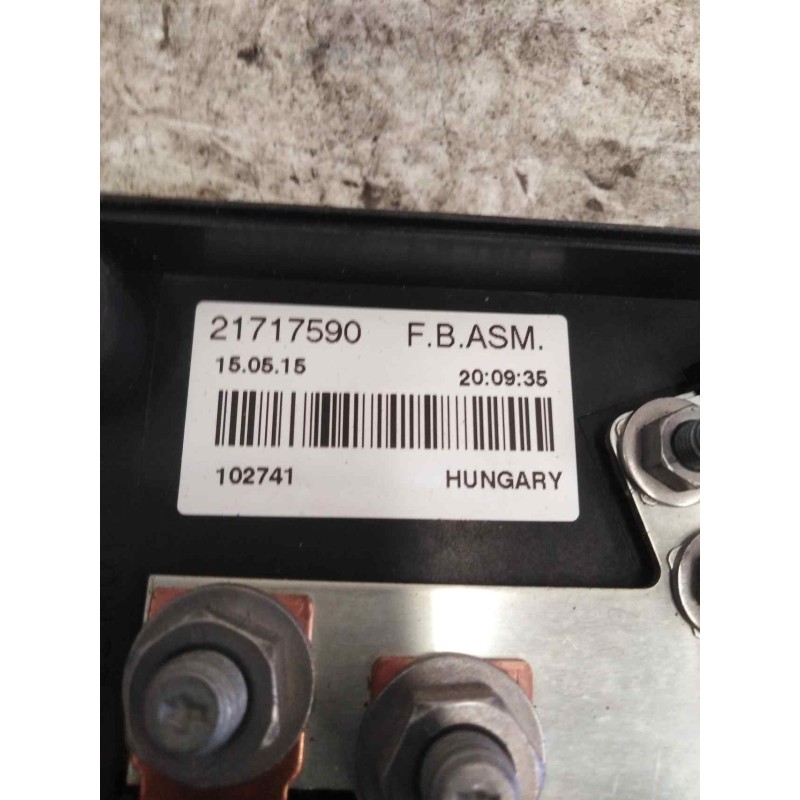 Recambio de caja reles / fusibles para renault serie t fg 4x2 cabina high-sleeper referencia OEM IAM 21717590 - Rojo 3
