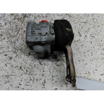 Recambio de repartidor de freno para nissan primastar (x83) referencia OEM IAM   