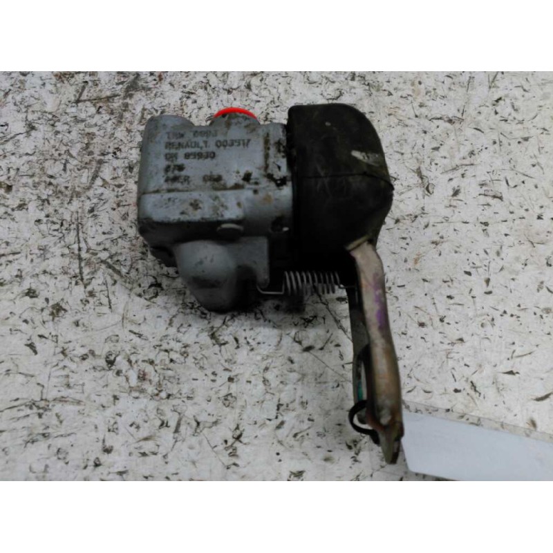 Recambio de repartidor de freno para nissan primastar (x83) referencia OEM IAM - Blanco 2
