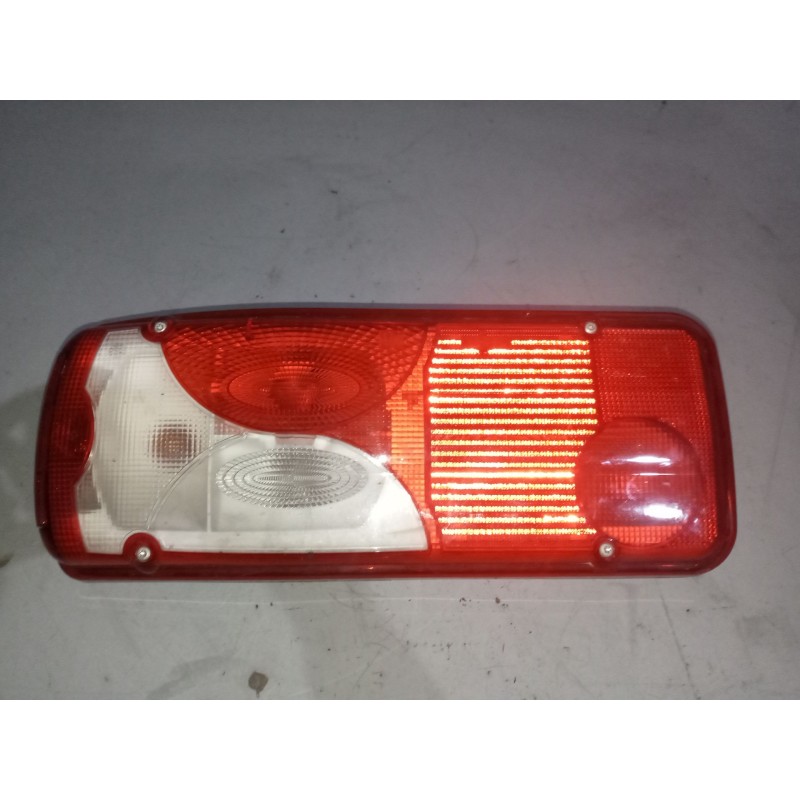 Recambio de piloto trasero izquierdo para daf serie xf euro 6 12.9 diesel referencia OEM IAM 1875577  