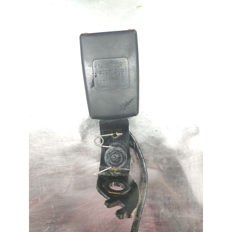 Recambio de enganche cinturon trasero izquierdo para mg zs suv (azs1) 1.5 vti referencia OEM IAM   