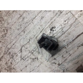 Recambio de boton antiniebla para daewoo kalos 1.4 sr referencia OEM IAM 864W0140 5 PINS 
