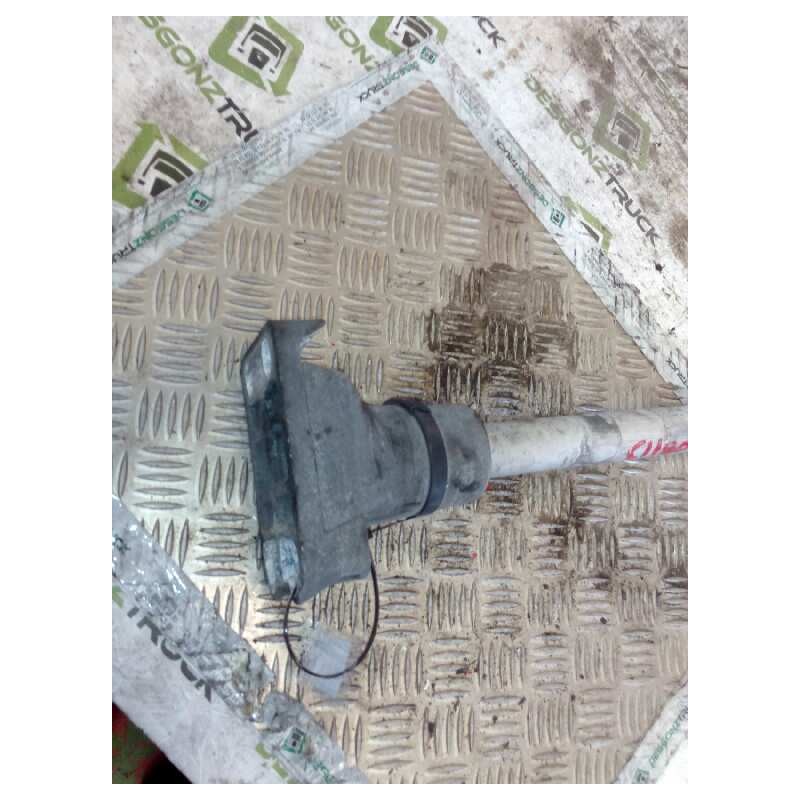 Recambio de soporte guardabarros trasero para volvo fh 440 12.8 diesel referencia OEM IAM 20466895 - Blanco 2