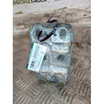 Recambio de soporte guardabarros trasero para volvo fh xxx 12.8 diesel referencia OEM IAM 20466895 DELANTERO DERECHO 