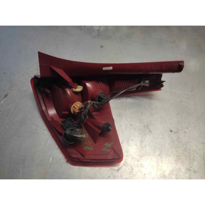 Recambio de piloto trasero izquierdo para citroën c4 berlina vtr plus referencia OEM IAM   4 PINS 3