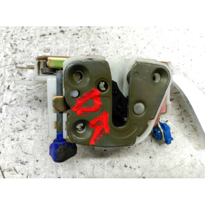 Recambio de cerradura puerta delantera derecha para nissan vanette cargo vanette cargo caja cerrada referencia OEM IAM - Blanco 2