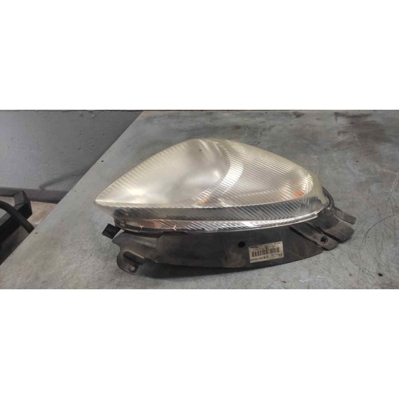 Recambio de faro derecho para citroën xsara picasso 2.0 hdi sx plus referencia OEM IAM 9631494980 2